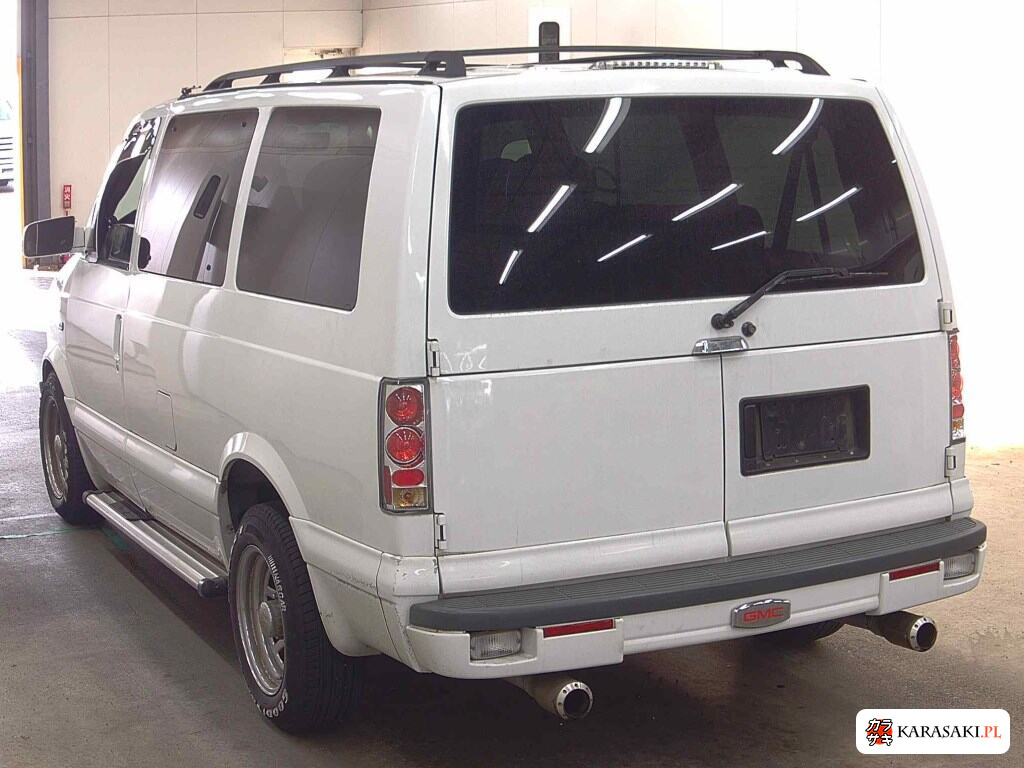 2005 Chevrolet Astro 4WD LS 2