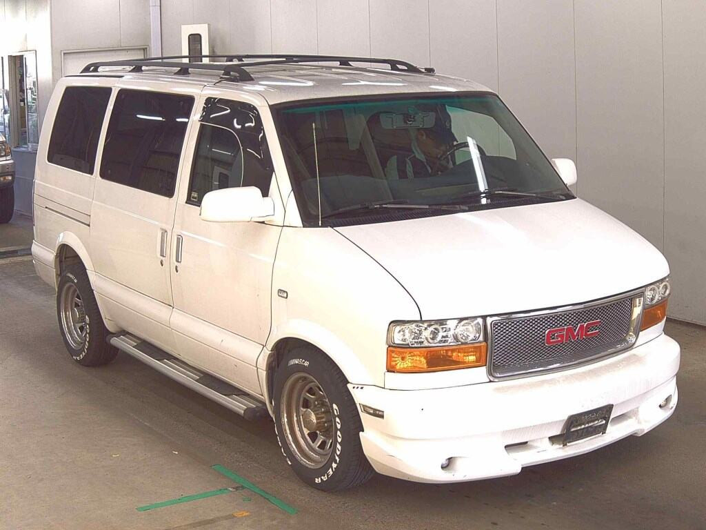 Chevrolet Astro 2005 z aukcji japońskiej