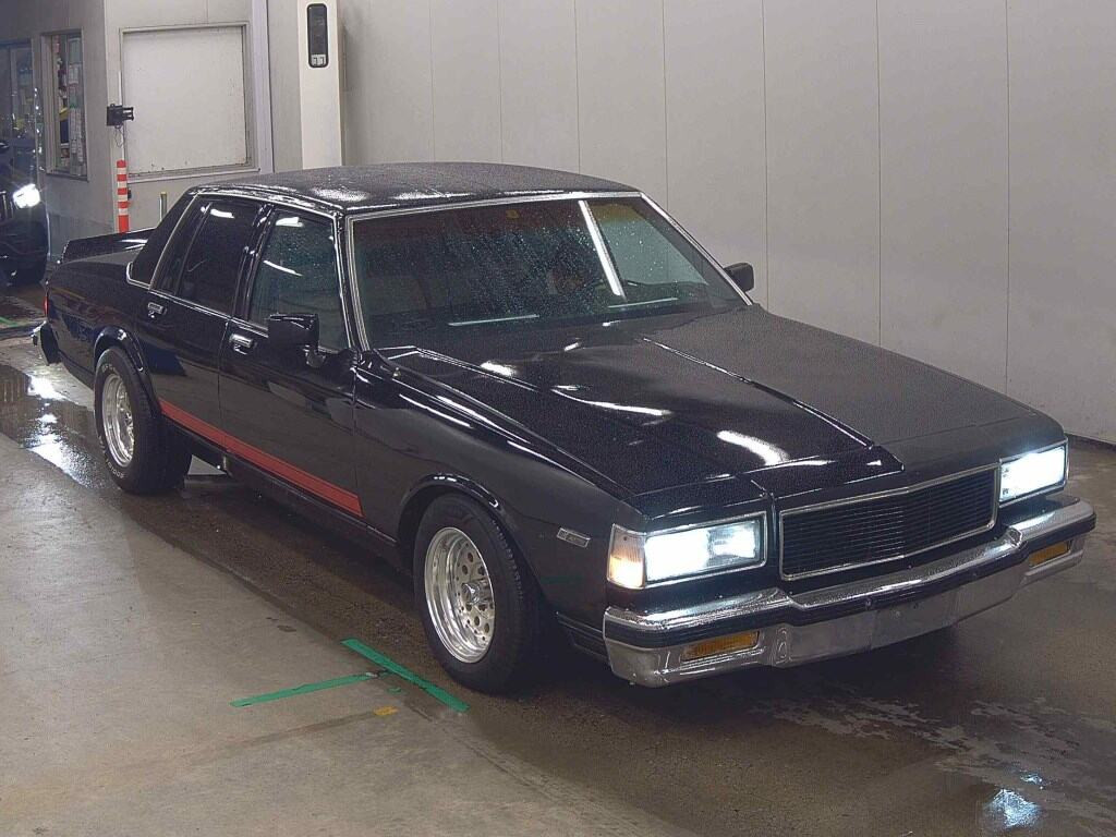 Chevrolet Caprice 1988 z aukcji japońskiej