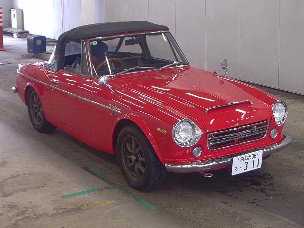 Nissan Datsun Fairlady 1969 z aukcji japońskiej