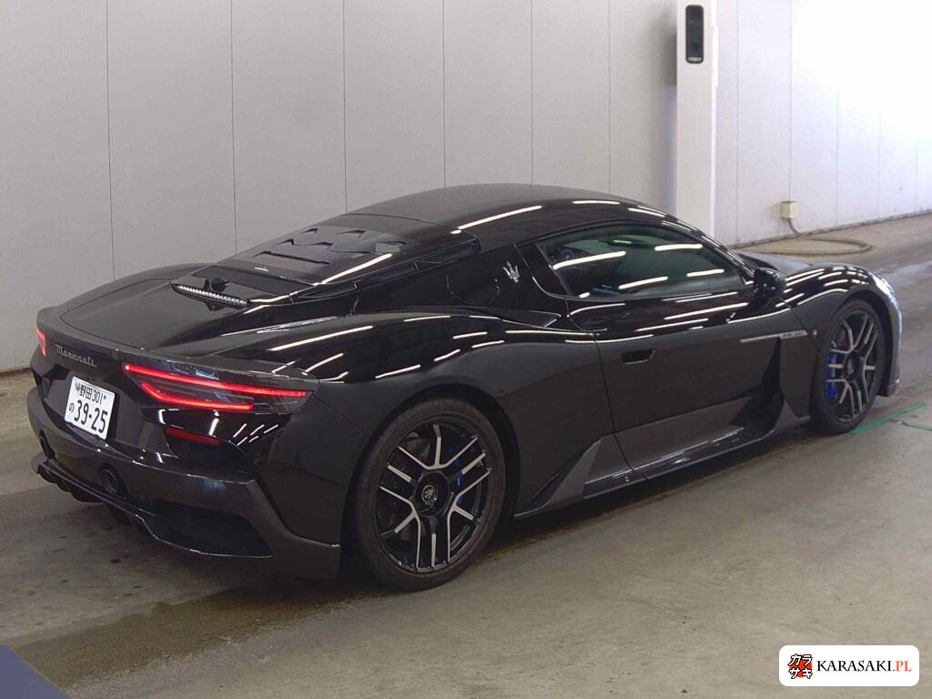 2022 Maserati MC20 4