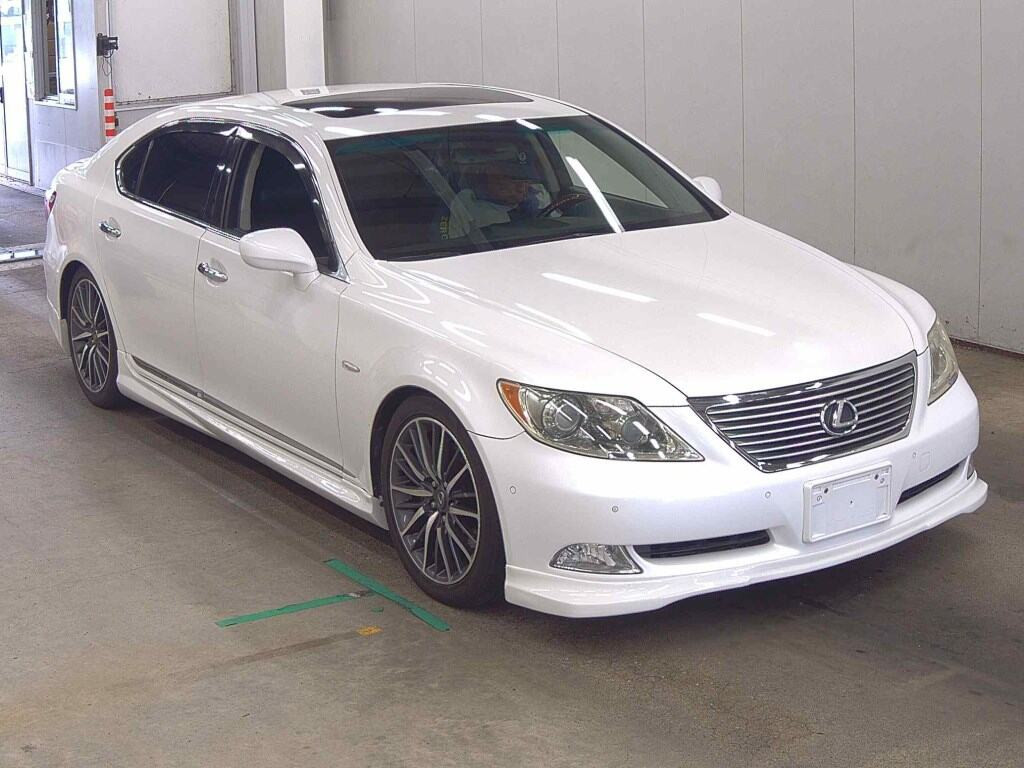 Lexus (us) LS460L 2007 z aukcji japońskiej