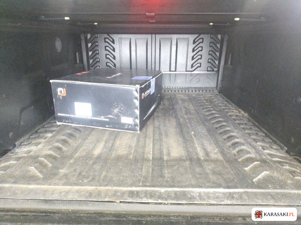 2009 Chevrolet Avalanche 4D 6