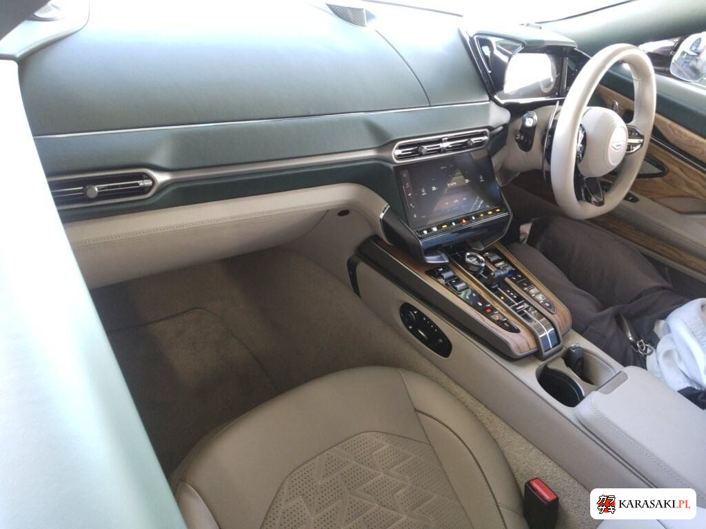 2025 Aston Martin Vanquish CP 5