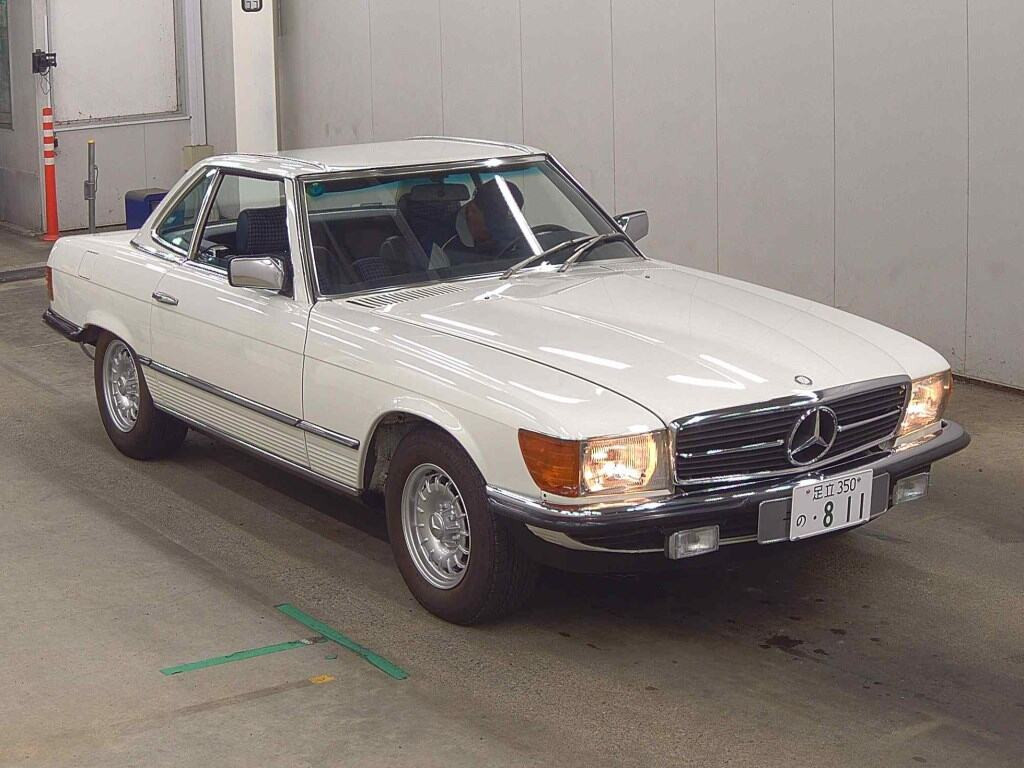 Mercedes-Benz 107045 1982 z aukcji japońskiej