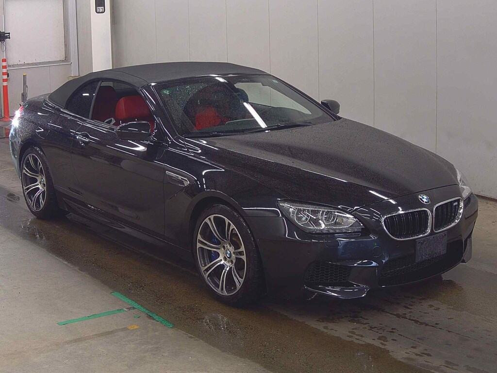 BMW M6 2013 z aukcji japońskiej
