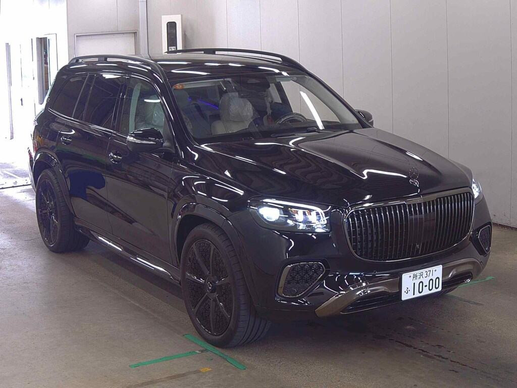 Mercedes-Maybach GLS-Class 2025 z aukcji japońskiej