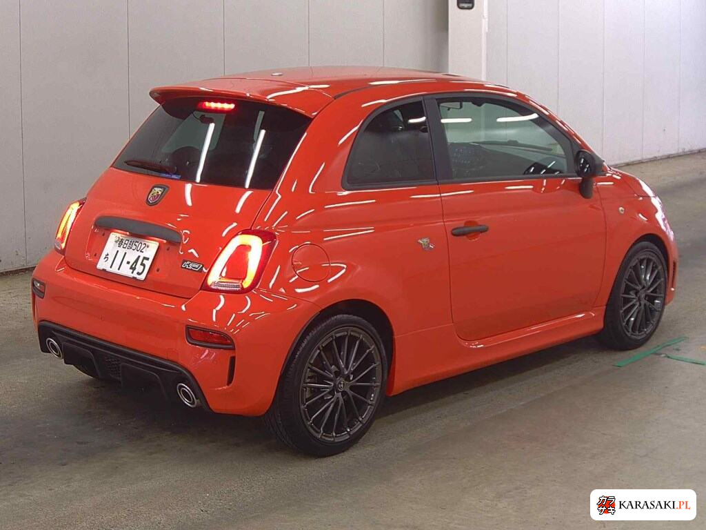 2025 Abarth F595 Base Grade 4