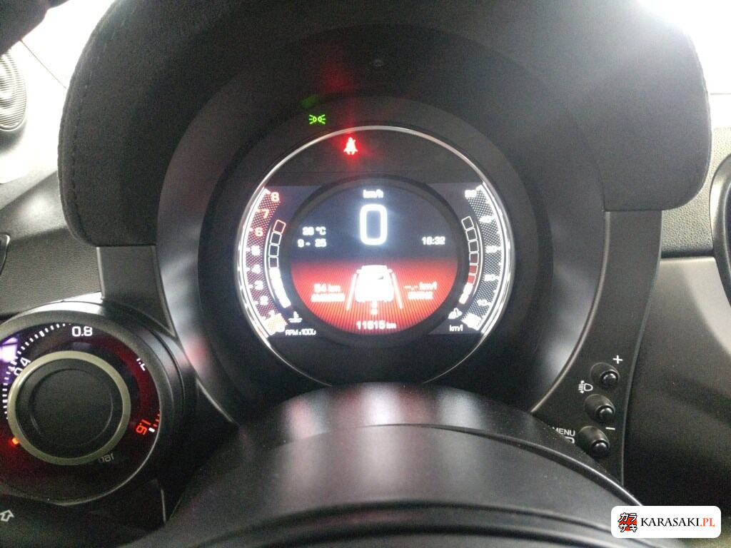 2024 Abarth F595C Base Grade 6