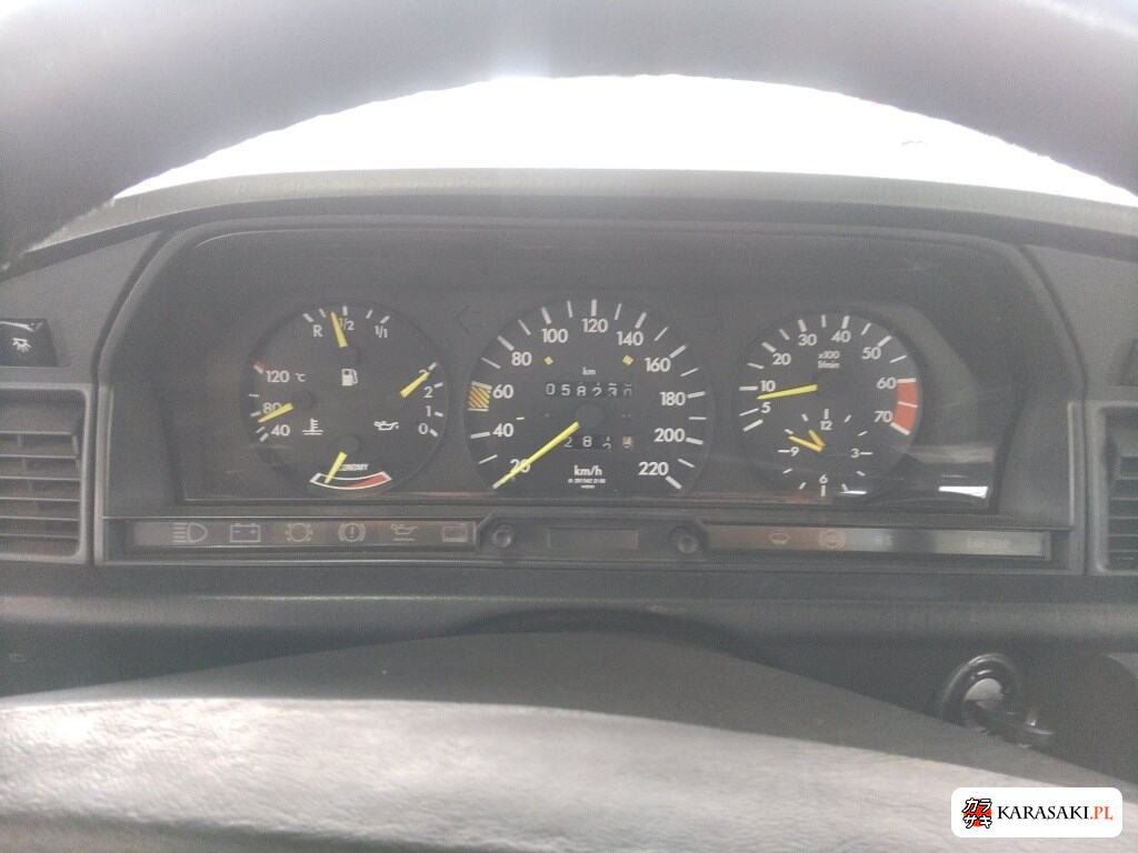 1988 Mercedes-Benz 190 Class 190E 6