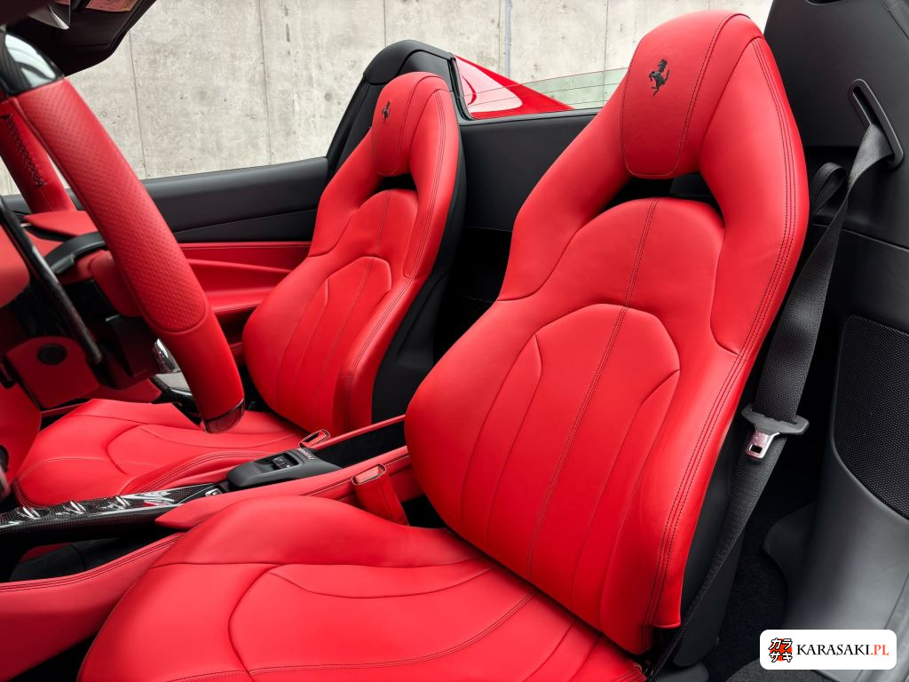 2022 Ferrari F8 Spider Base Grade 14