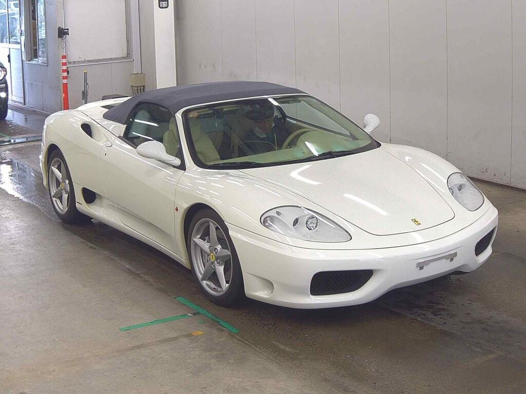 Ferrari 360 2004 z aukcji japońskiej