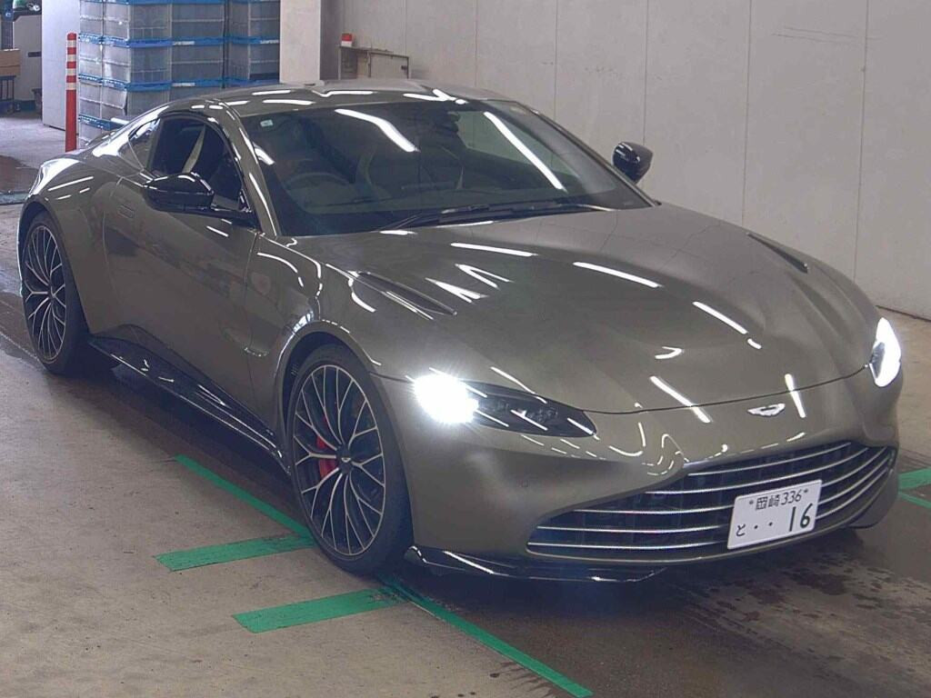 Aston Martin Vantage 2023 z aukcji japońskiej