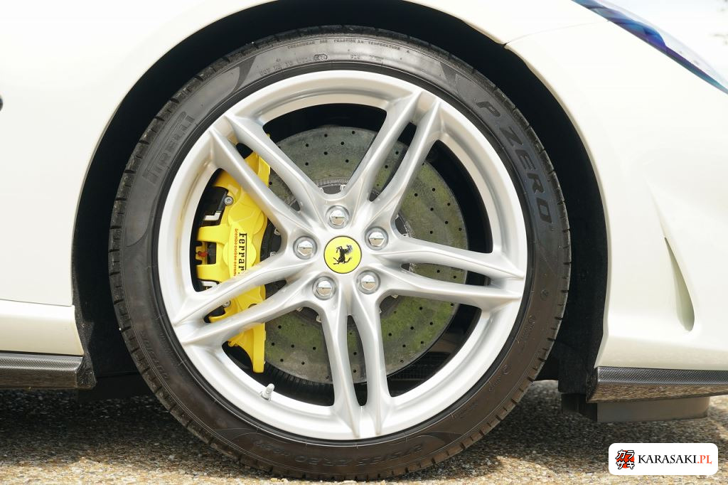 2019 Ferrari 812SUPERFAST Superfast 11