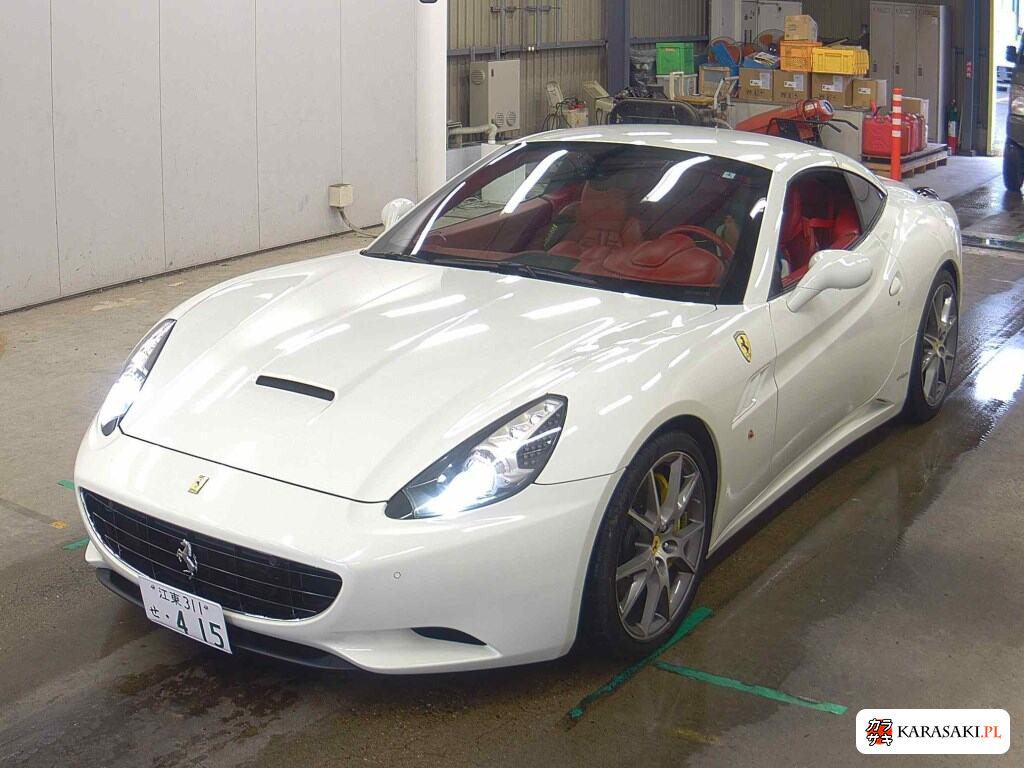 2018 Ferrari California Base Grade 3