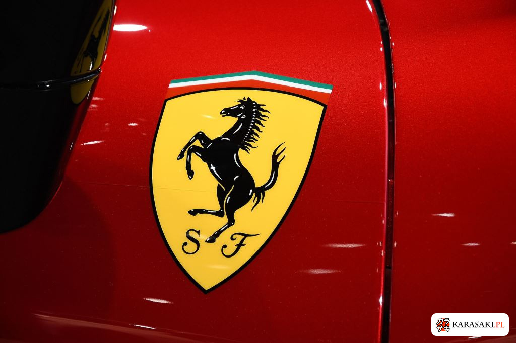 2025 Ferrari SF90 Stradale 4WD 8