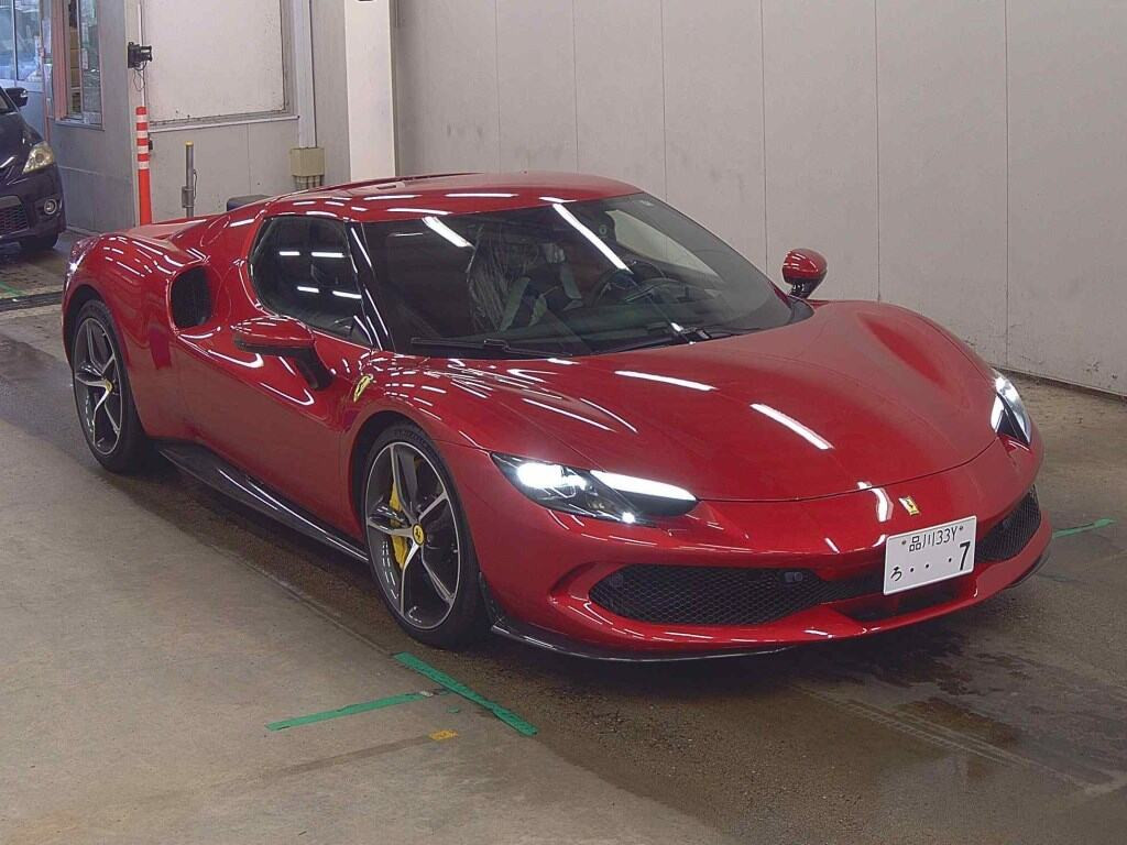 Ferrari 296GTB 2024 z aukcji japońskiej