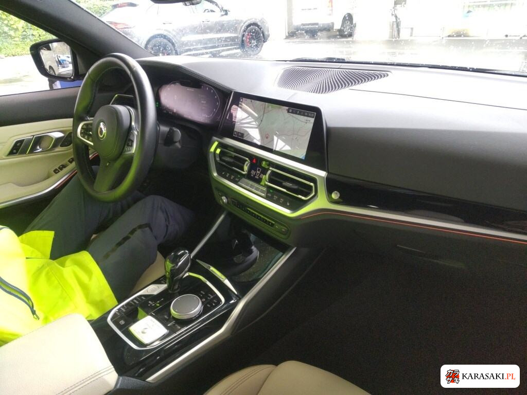 2021 BMW Alpina B3 4D 4WD Limousine 5