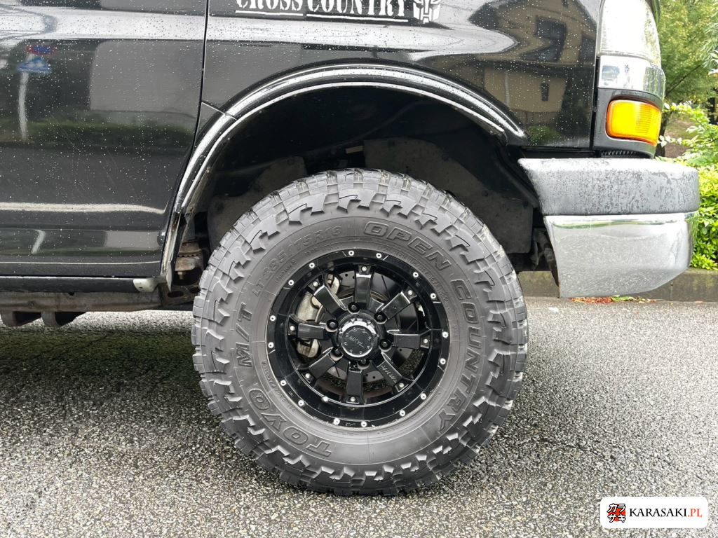 2005 Chevrolet Express 4WD 8