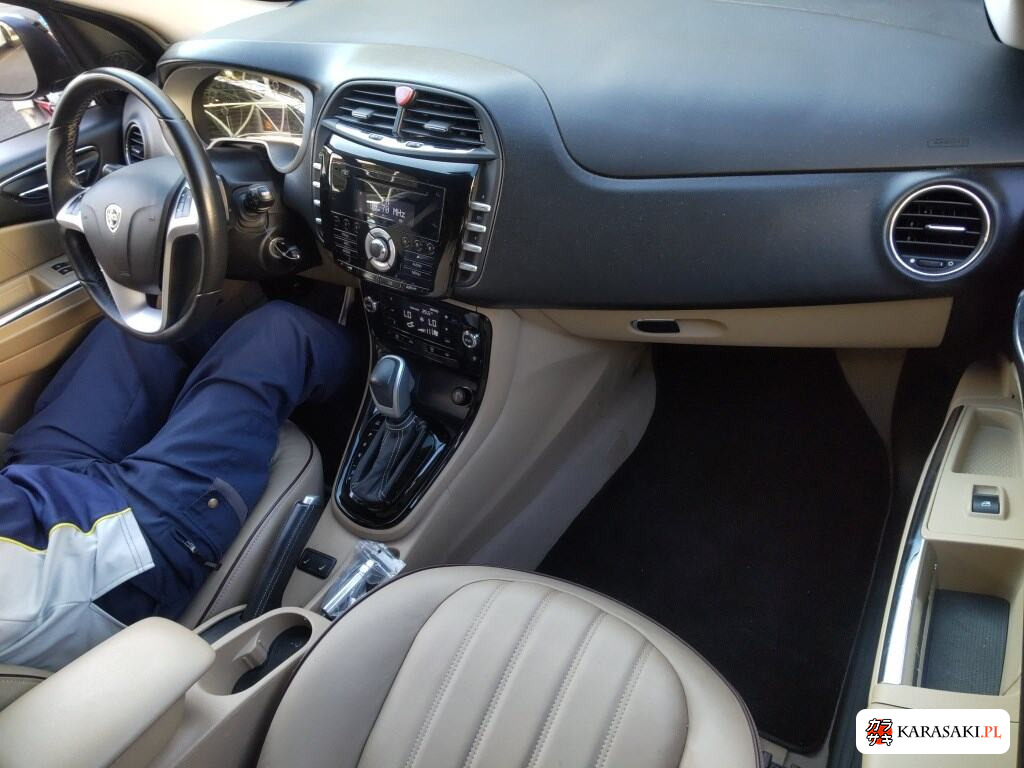 2011 Lancia Delta 5