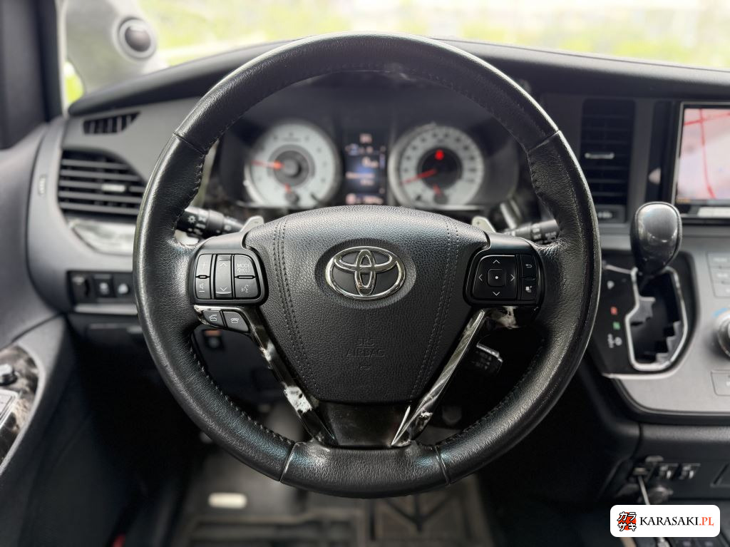 2017 America Toyota Sienna Se 7