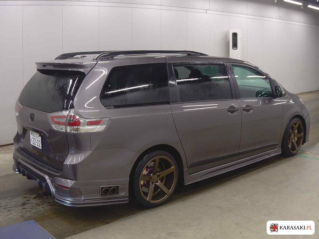 2017 America Toyota Sienna Se 4