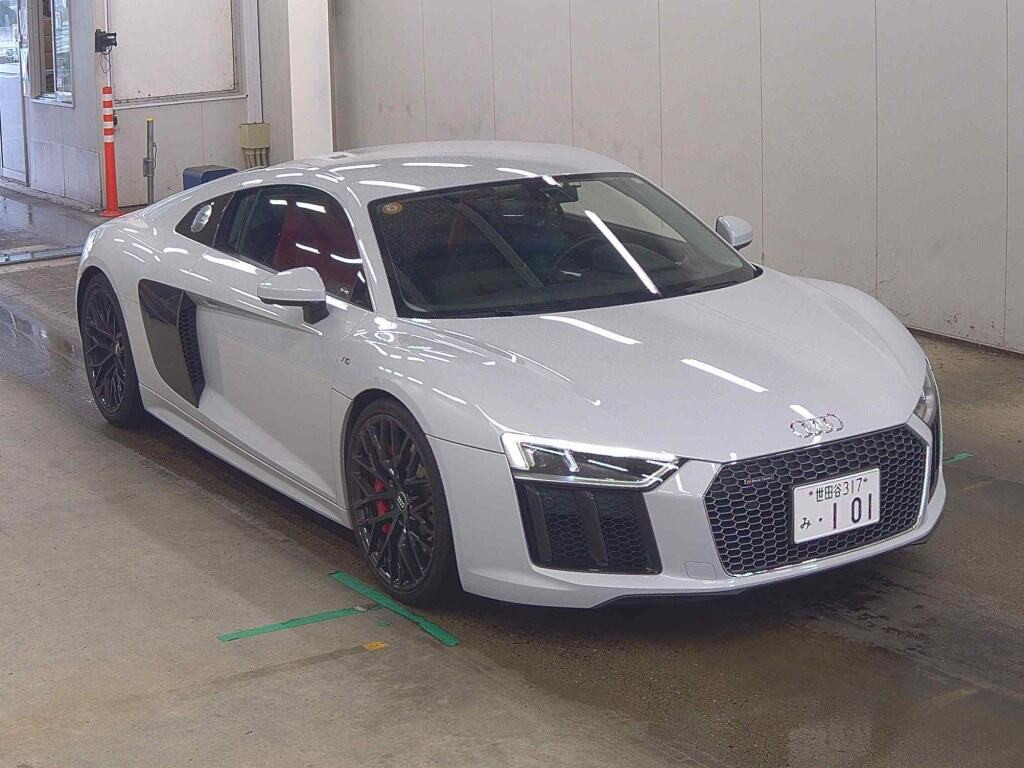 Audi R8 2017 z aukcji japońskiej