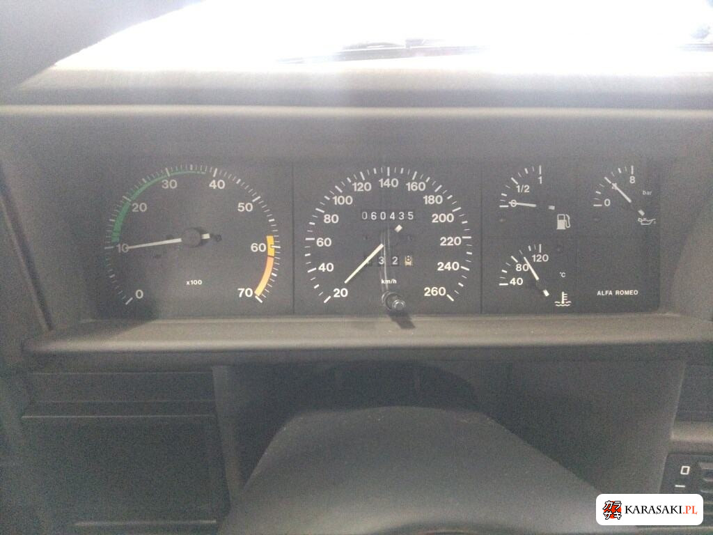 1990 Alfa Romeo Alfa 75 Twin Spark 6