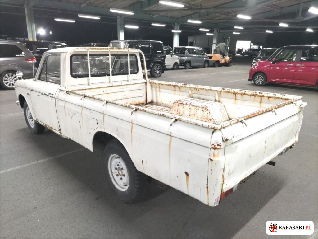 1970 Nissan Datsun 2D 2