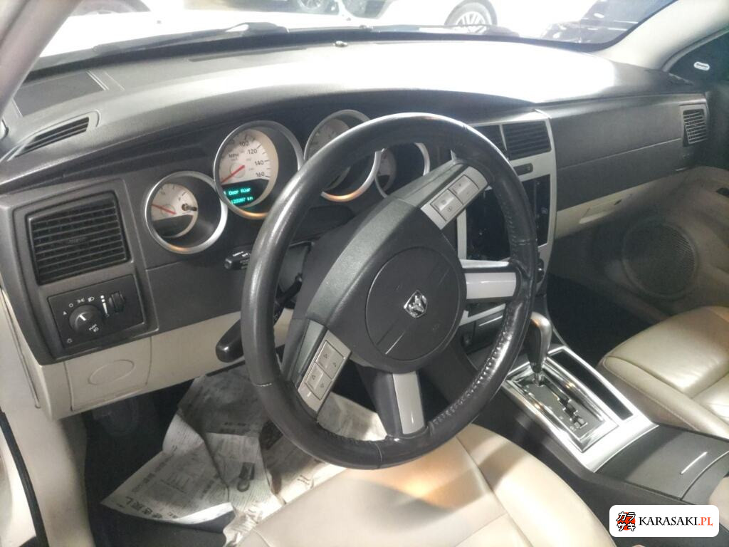 2006 Dodge Magnum 5