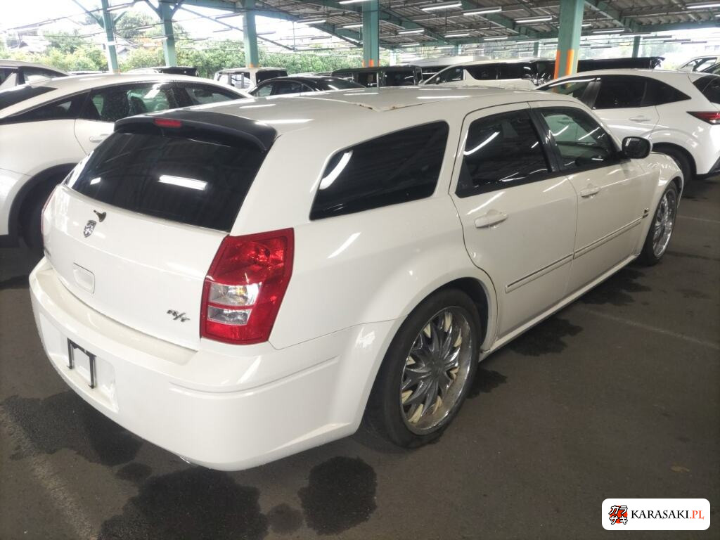 2006 Dodge Magnum 4
