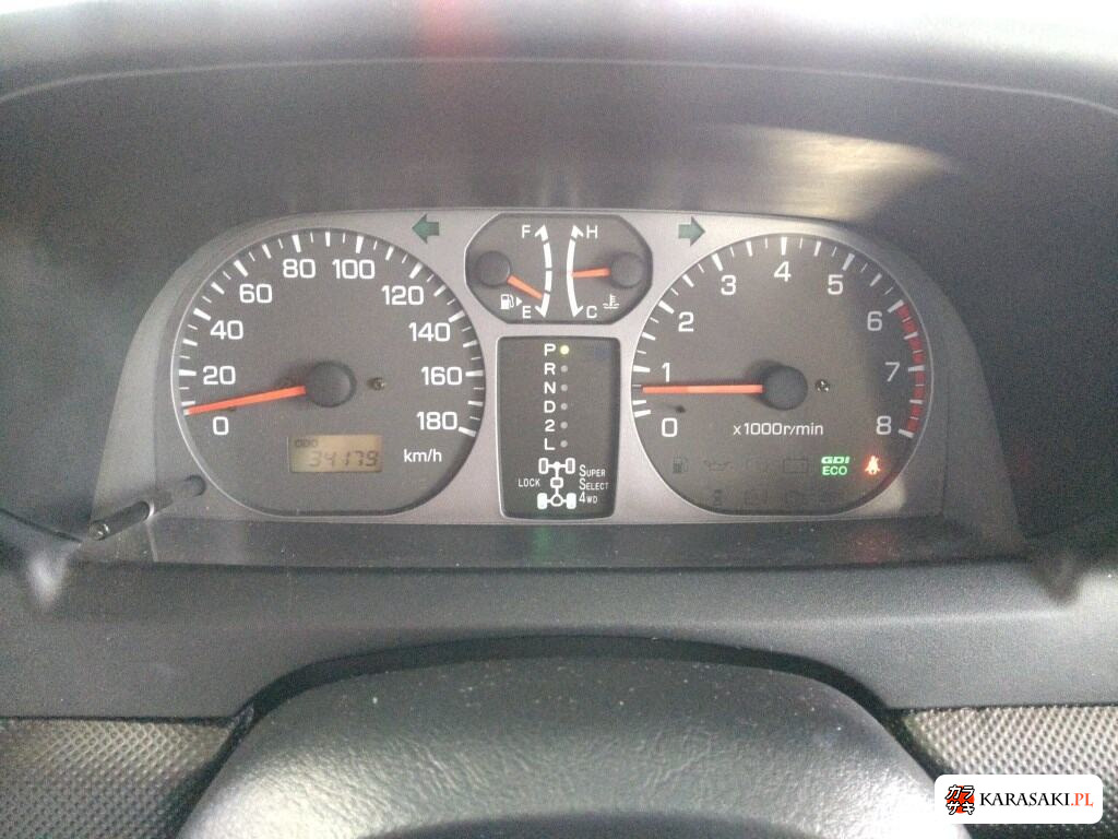2001 Mitsubishi Pajero Io 5D 4WD 6