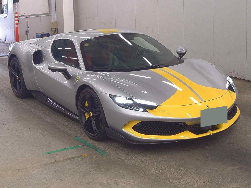 Ferrari 296GTS 2025 z aukcji japońskiej