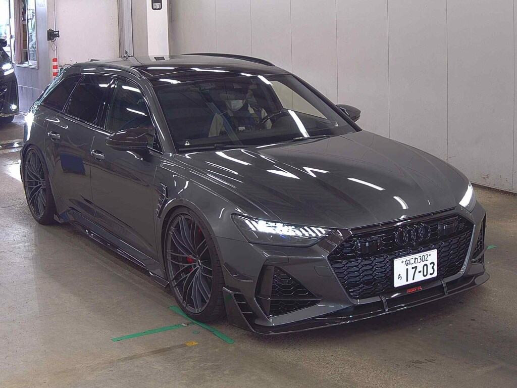 Audi RS6 Avant 2020 z aukcji japońskiej