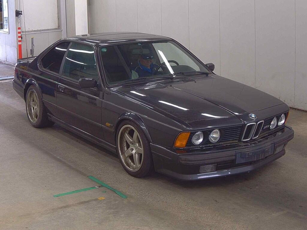 BMW M6 1987 z aukcji japońskiej