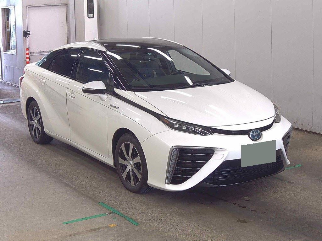 America Toyota 2022 z aukcji japońskiej