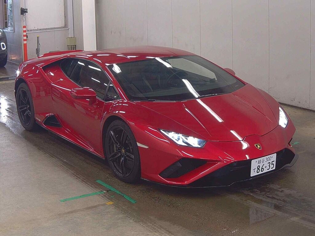 Lamborghini ZFDGFB 2021 z aukcji japońskiej