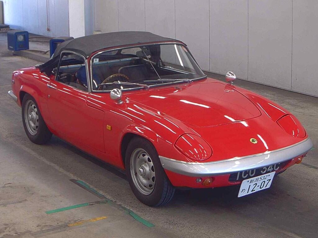 Lotus Elan 1992 z aukcji japońskiej