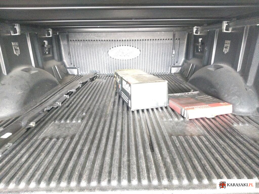 2019 Ford F-150 4D 4WD Lariat 6