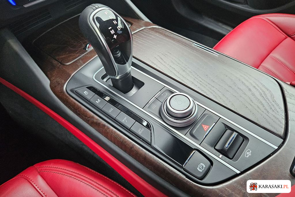 2017 Maserati Levante 4WD 13