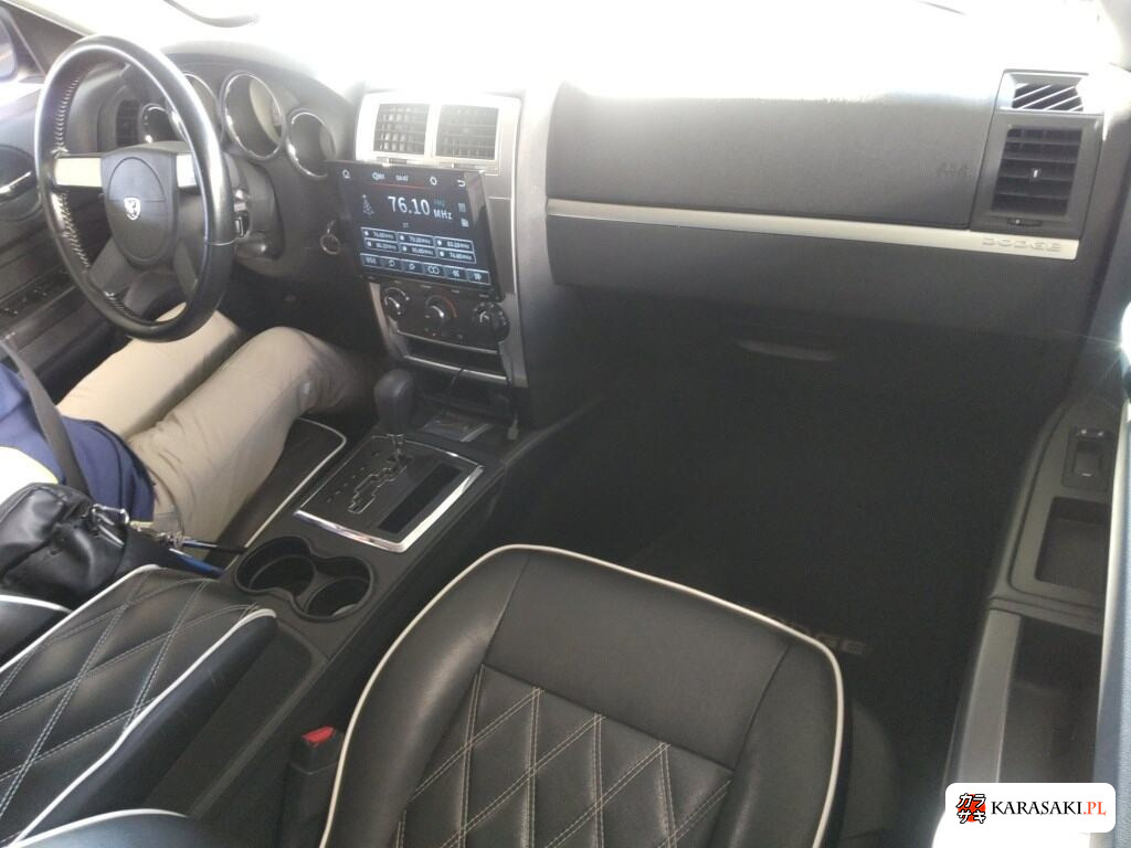 2009 Dodge Charger 4D 5