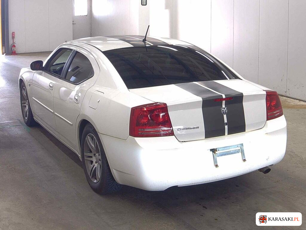 2009 Dodge Charger 4D 2
