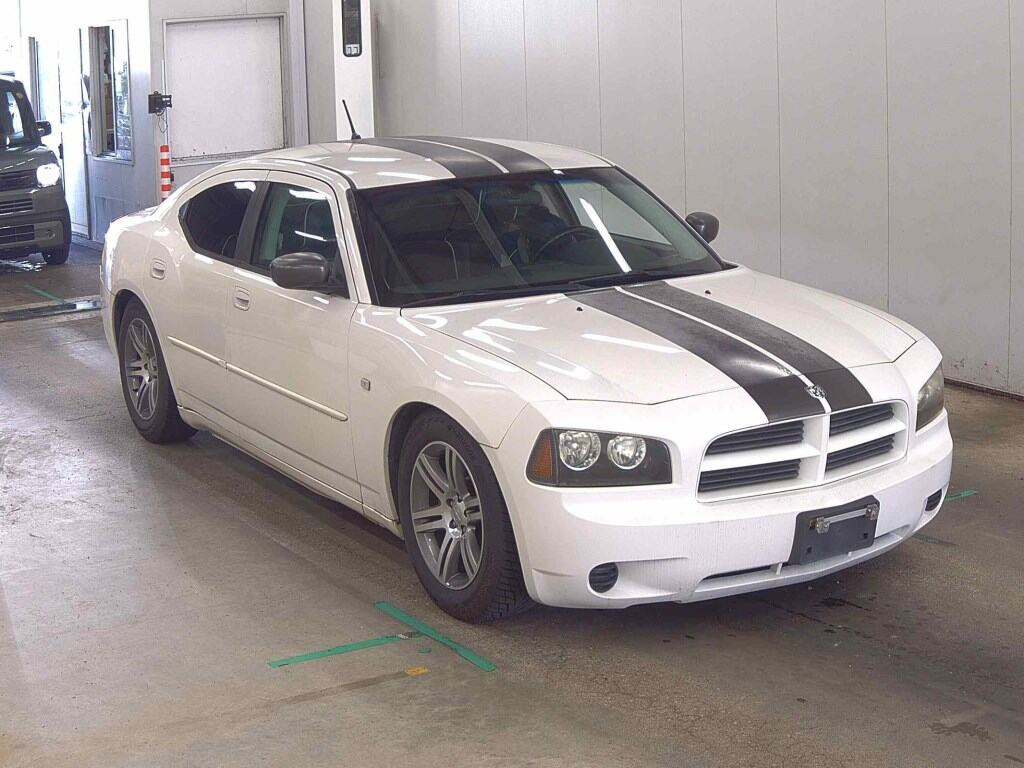 Dodge Charger 2009 z aukcji japońskiej