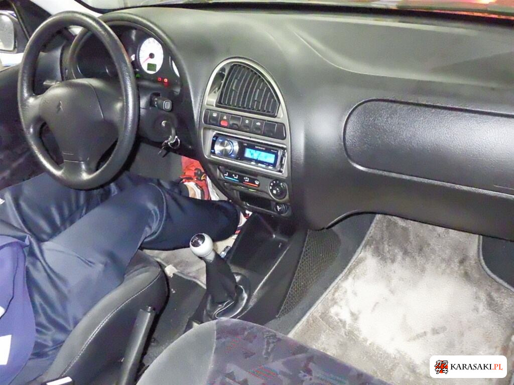 2002 Citroen Saxo VTS 5