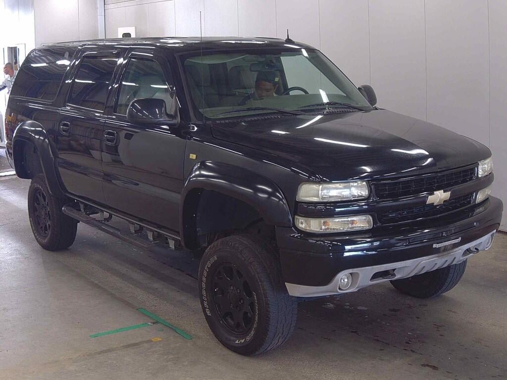Chevrolet Suburban 2005 z aukcji japońskiej
