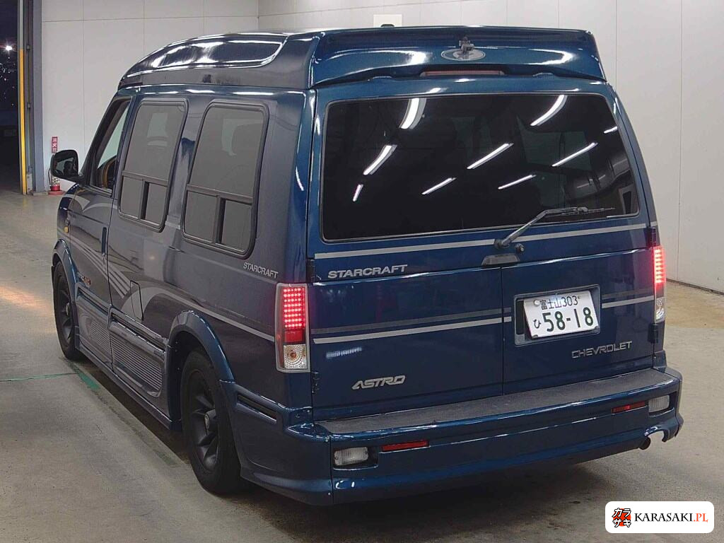 2005 Chevrolet Astro 4WD 2
