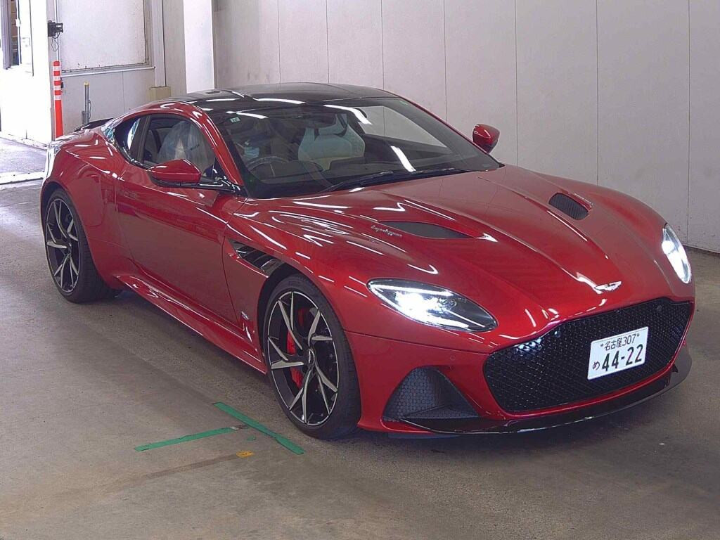 Aston Martin DBS 2019 z aukcji japońskiej