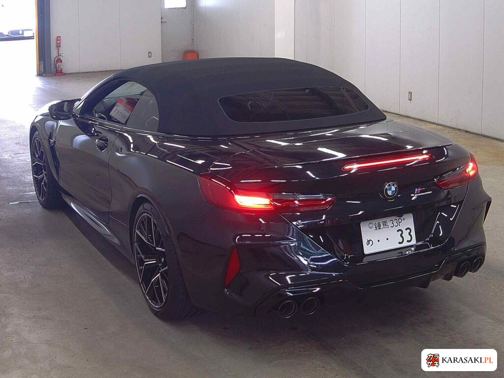 2021 BMW M8 Cabriolet 4WD Competition 2