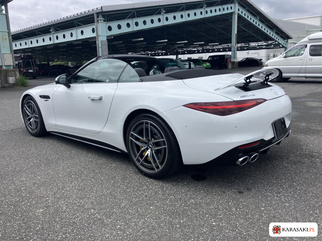 2022 Mercedes-AMG SL SL43 BSG Model 11