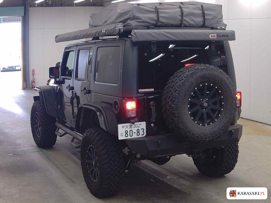 2013 Chrysler Jeep Jeep Wrangler Unlimited 4WD Sport 2